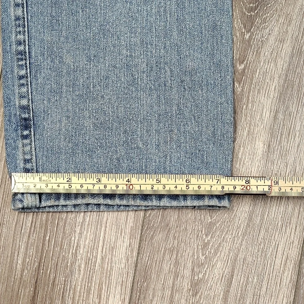 Wrangler Regular Fit Jeans with Red Label 30x30